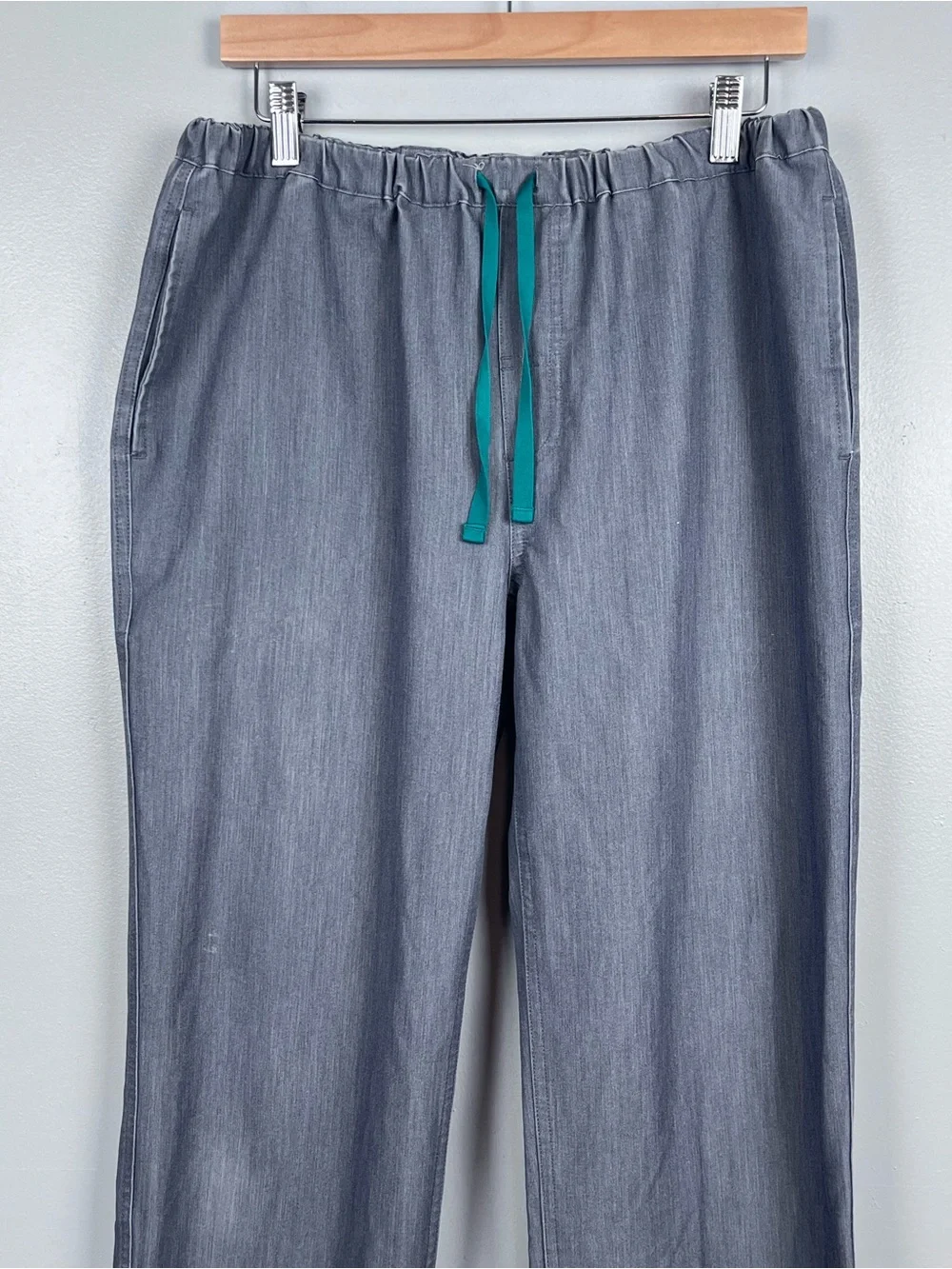 Figs Men's Technical Collection Pisco Graphite Drawstring Scrub Pants Size M